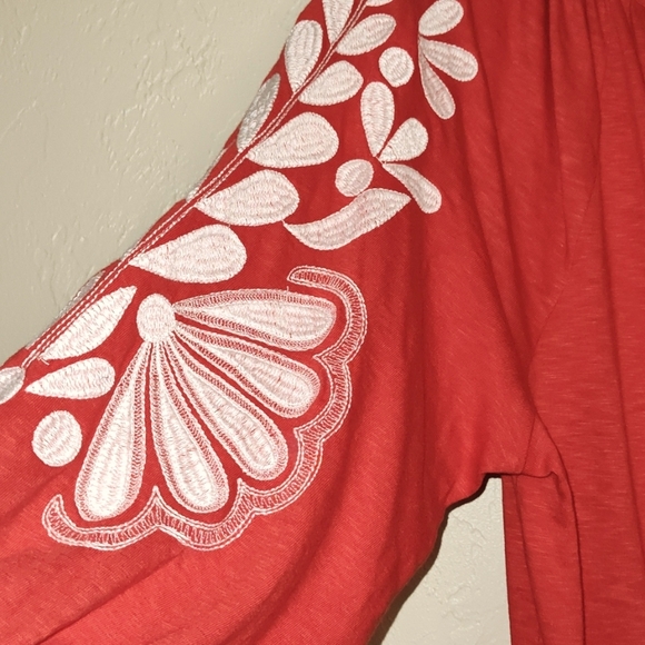 Pretty Talbots Top - Picture 5 of 11